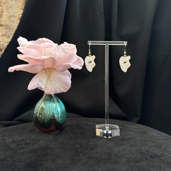 1990 Phantom of the Opera Mask White Enamel Dangle Earrings by Albert Elovitz - Picture 5 of 8